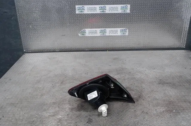 Feu arrière intérieur droit NISSAN QASHQAI 1  QASHQAI 1 PHASE 2 occasion