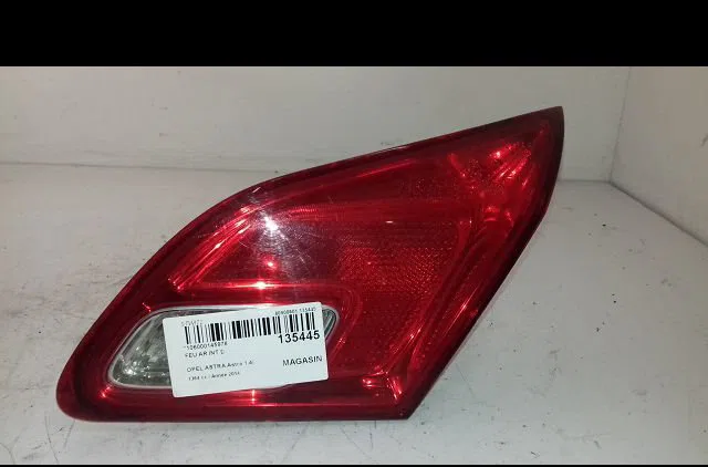 Feu arrière intérieur droit Opel ASTRA J GTC 1.4 (08) (2011-2015) occasion
