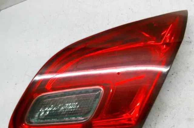 Feu arrière intérieur droit Opel ASTRA J (P10) 1.7 cdti (68) (2009-2015) occasion