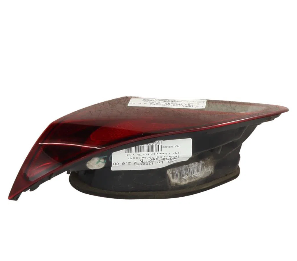 Feu arrière intérieur droit Opel ASTRA J (P10) 2.0 cdti (68) (2009-2015) occasion