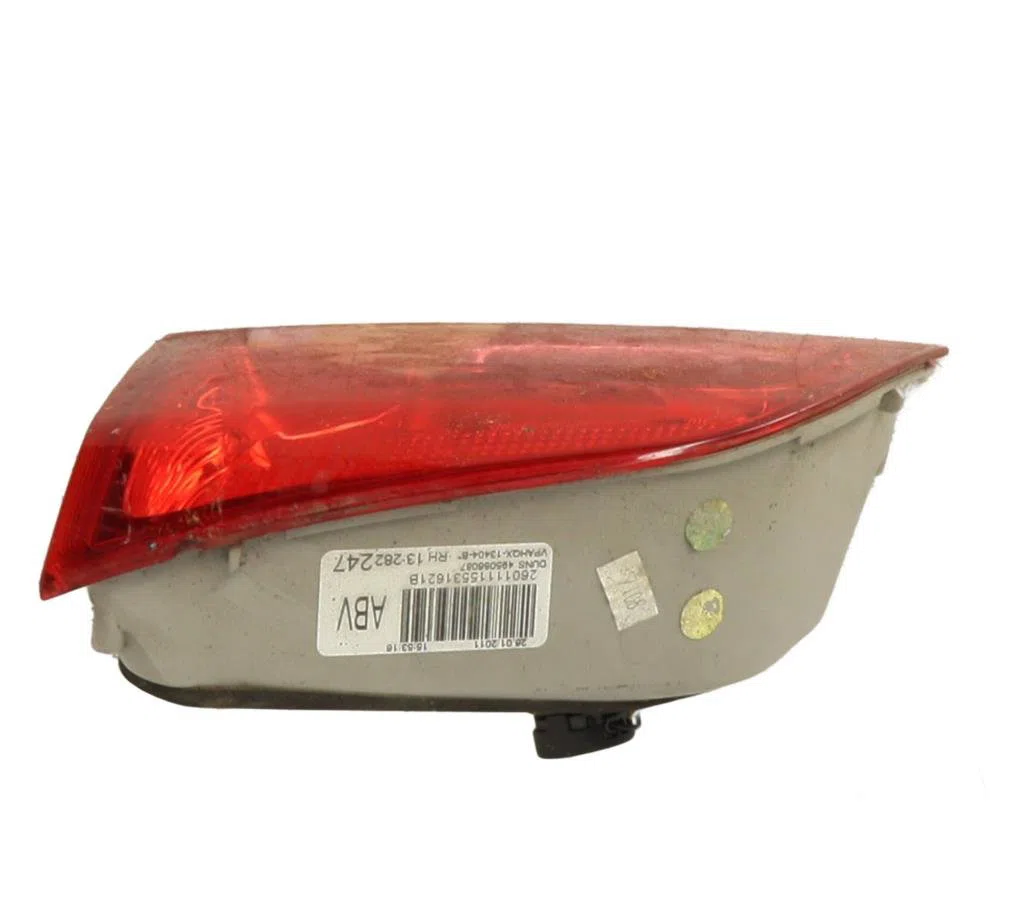 Feu arrière intérieur droit Opel ASTRA J Sports Tourer (P10) 1.7 cdti (35) (2010-2015) occasion