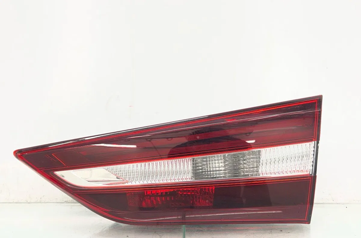 Feu arrière intérieur droit OPEL GRANDLAND X 1 PHASE 1 occasion