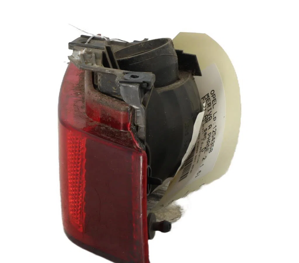 Feu arrière intérieur droit Opel MERIVA A Monospace (X03) 1.6 (e75) (2003-2010) 5 portes occasion