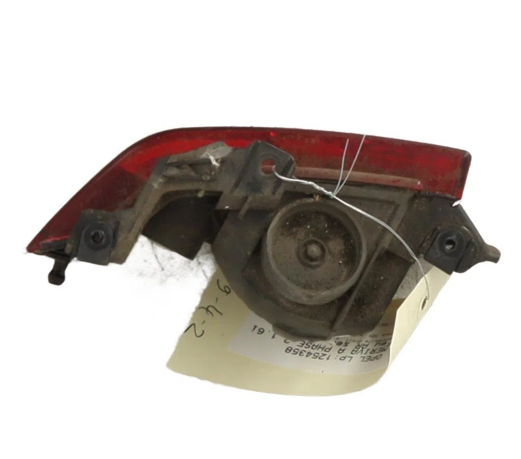 Feu arrière intérieur droit Opel MERIVA A Monospace (X03) 1.6 (e75) (2003-2010) 5 portes occasion