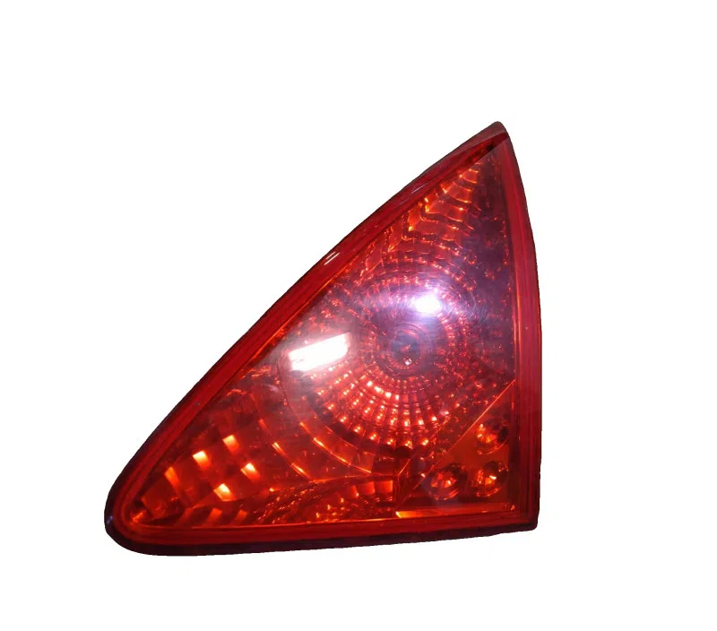 FEU ARRIERE INTERIEUR DROIT PEUGEOT 3008 9683460980