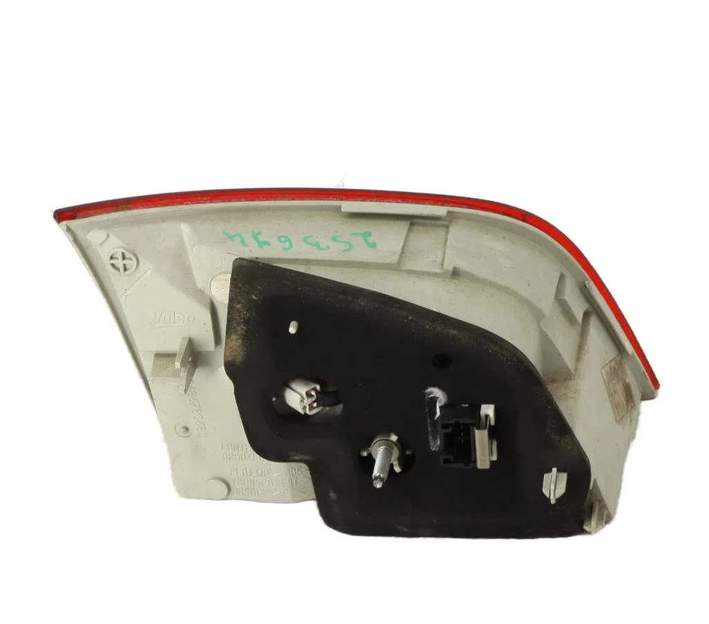 Feu arrière intérieur droit Peugeot 508 SW I (8E_) 2.0 bluehdi 180 (2014-2018) occasion