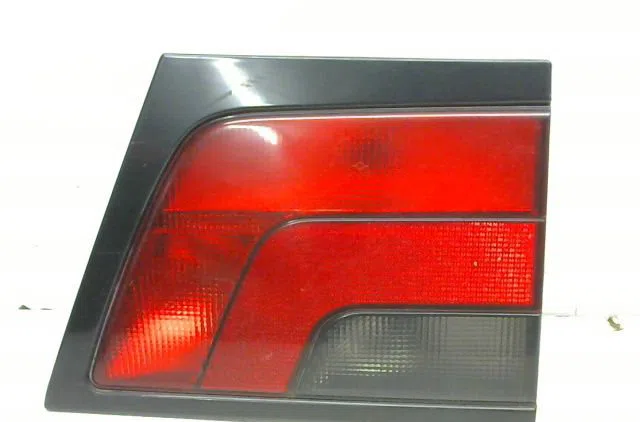 Feu arrière intérieur droit PEUGEOT 806 occasion