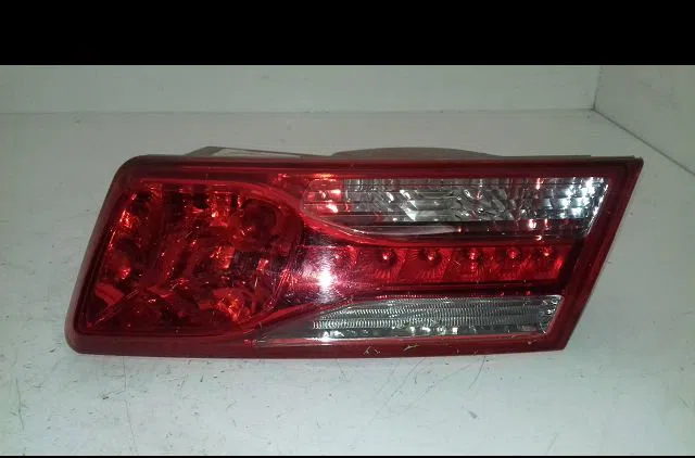 Feu arrière intérieur droit Renault LAGUNA Coupé (DT0-1) 1.5 dci (2012-2015) occasion
