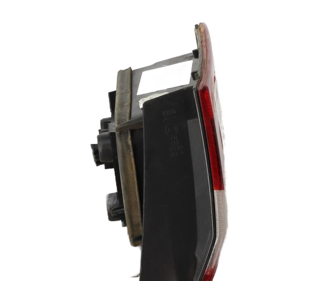 Feu arrière intérieur droit Renault LAGUNA II (BG0-1_) 1.6 16v (bg0a, bg0l) (2001-2005) occasion