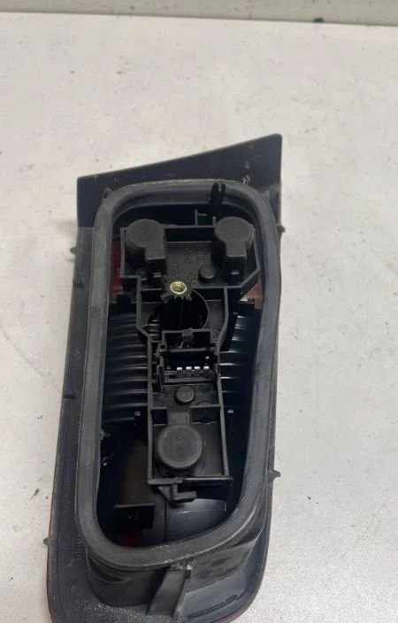 Feu arrière intérieur droit Renault LAGUNA II (BG0-1_) 1.9 dci (bg08, bg0g) (2001-2007) occasion