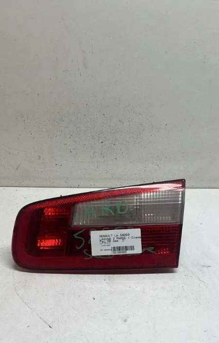 Feu arrière intérieur droit Renault LAGUNA II (BG0-1_) 1.9 dci (bg08, bg0g) (2001-2007) occasion