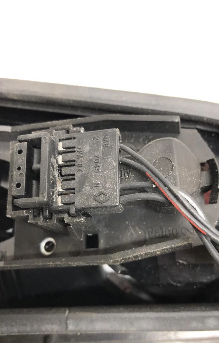 Feu arrière intérieur droit Renault LAGUNA II (BG0-1_) 1.9 dci (bg1a, bg1w, bg0g) (2005-2007) occasion