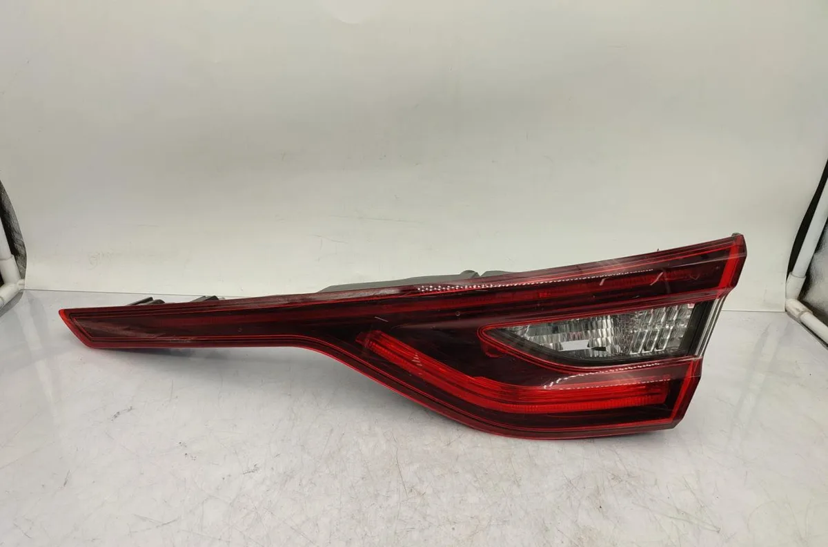 Feu arrière intérieur droit RENAULT TALISMAN occasion