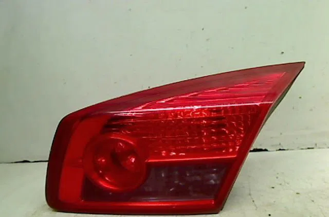 Feu arrière intérieur droit RENAULT VEL SATIS occasion