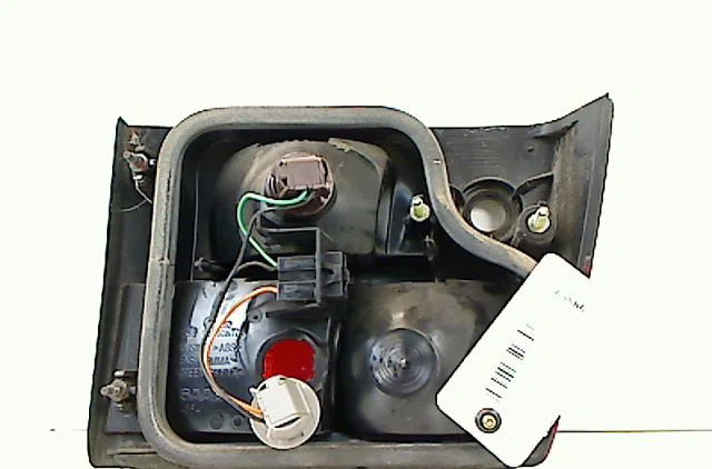 Feu arrière intérieur droit SAAB 9-5 I 2001 occasion