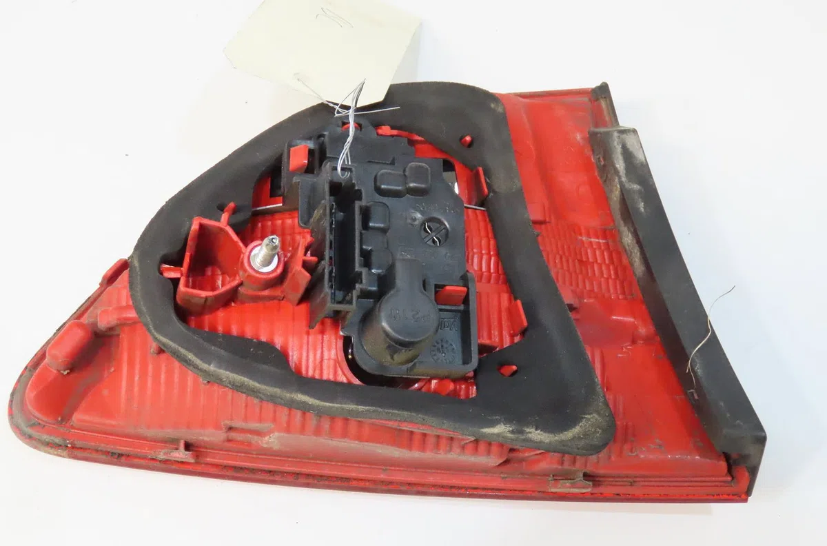 Feu arrière intérieur droit Seat EXEO ST (3R5) 2.0 tdi (2009-2013) occasion