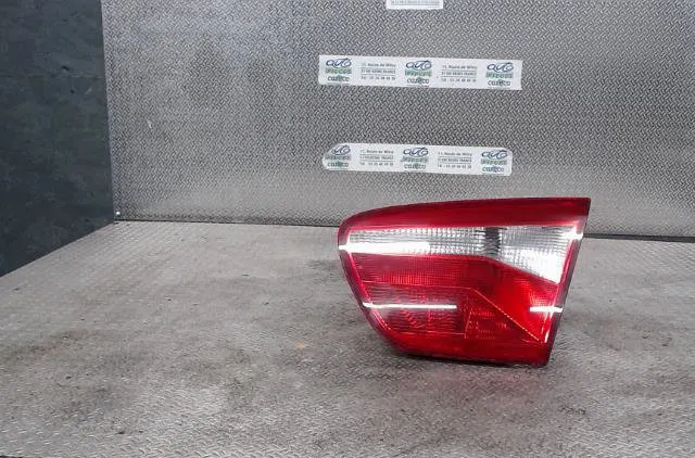 Feu arrière intérieur droit SEAT IBIZA 4  IBIZA 4 ST PHASE 1 BREAK occasion
