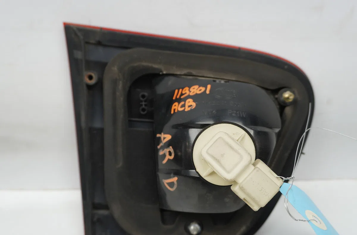 Feu arrière intérieur droit Seat IBIZA II (6K1) 1.9 sdi (1996-1999) occasion