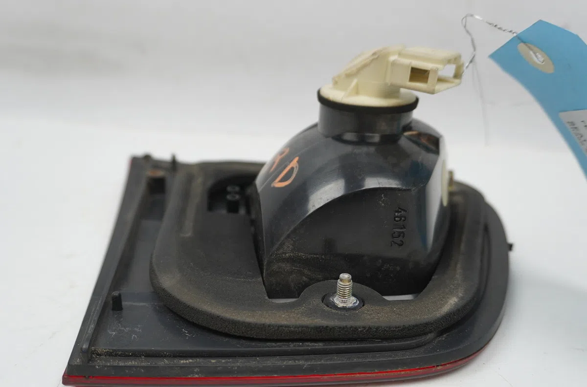 Feu arrière intérieur droit Seat IBIZA II (6K1) 1.9 sdi (1996-1999) occasion