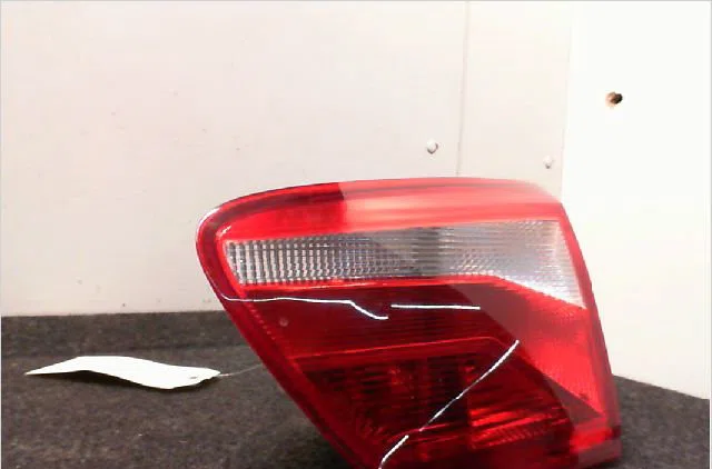 Feu arrière intérieur droit SEAT IBIZA IV Phase 1 ST 05-2010--01-2012 1.6 TDI 90ch occasion