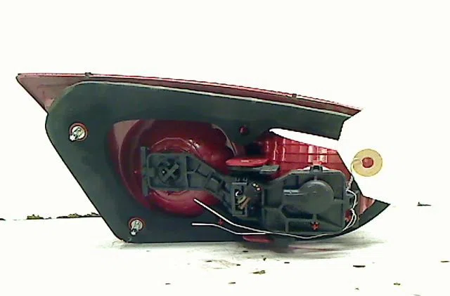 Feu arrière intérieur droit Seat LEON (1P1) 2.0 tdi 16v (2005-2012) occasion