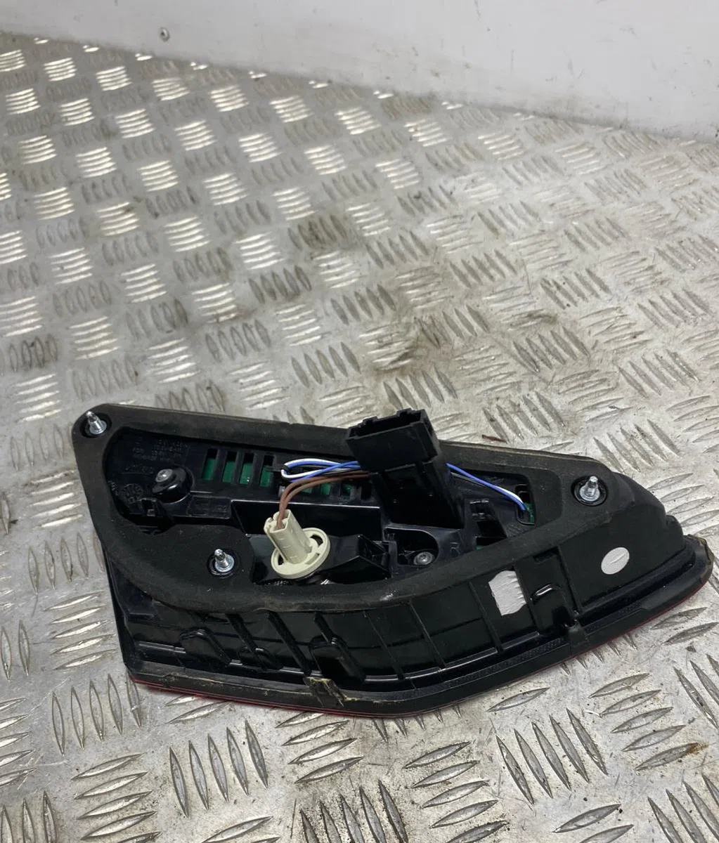 Feu arrière intérieur droit SEAT LEON 3 PHASE 2 occasion