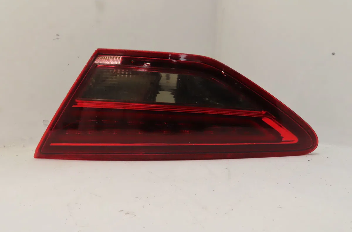 Feu arrière intérieur droit Seat LEON (5F1) 2.0 cupra (2013-2020) occasion