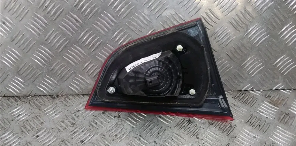 Feu arrière intérieur droit Suzuki SX4 S-CROSS (JY) 1.6 ddis (akk 416d) (2013) occasion