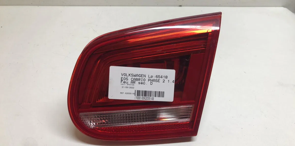 Feu arrière intérieur droit Volkswagen EOS (1F7, 1F8) 1.4 tsi (2007-2015) occasion