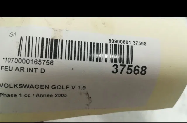 Feu arrière intérieur droit Volkswagen GOLF V (1K1) 1.9 tdi (2003-2008) occasion