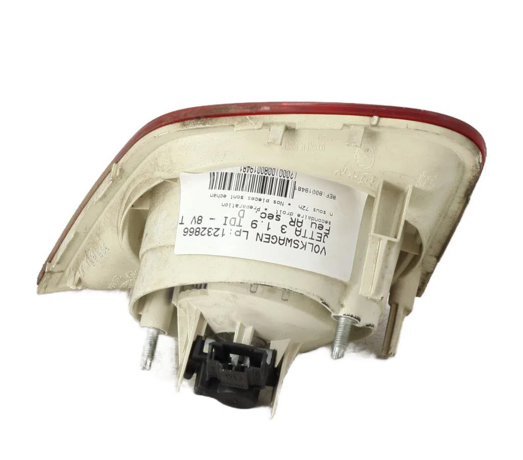 Feu arrière intérieur droit Volkswagen JETTA III (1K2) 1.9 tdi (2005-2010) occasion