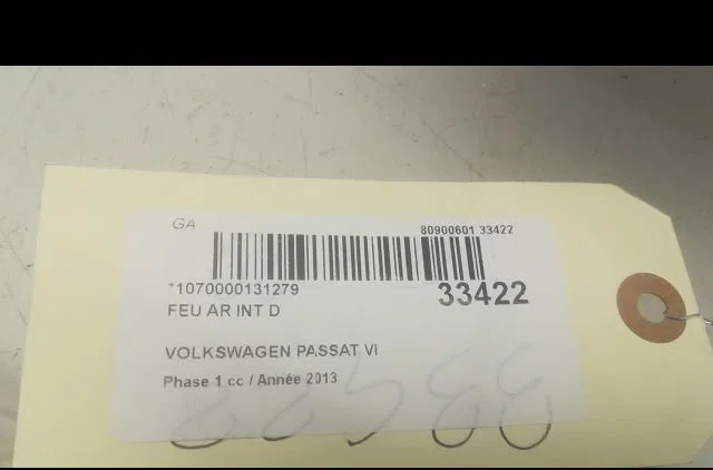 Feu arrière intérieur droit Volkswagen PASSAT B7 (362) 1.6 tdi (2010-2014) occasion