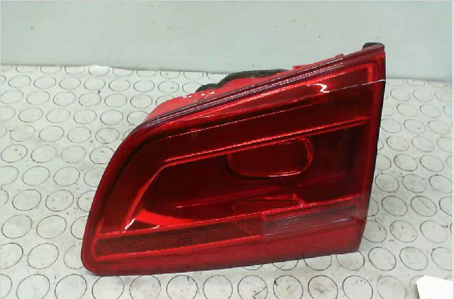 Feu arrière intérieur droit Volkswagen TOURAN (1T3) 1.6 tdi (2010-2015) 5 portes occasion