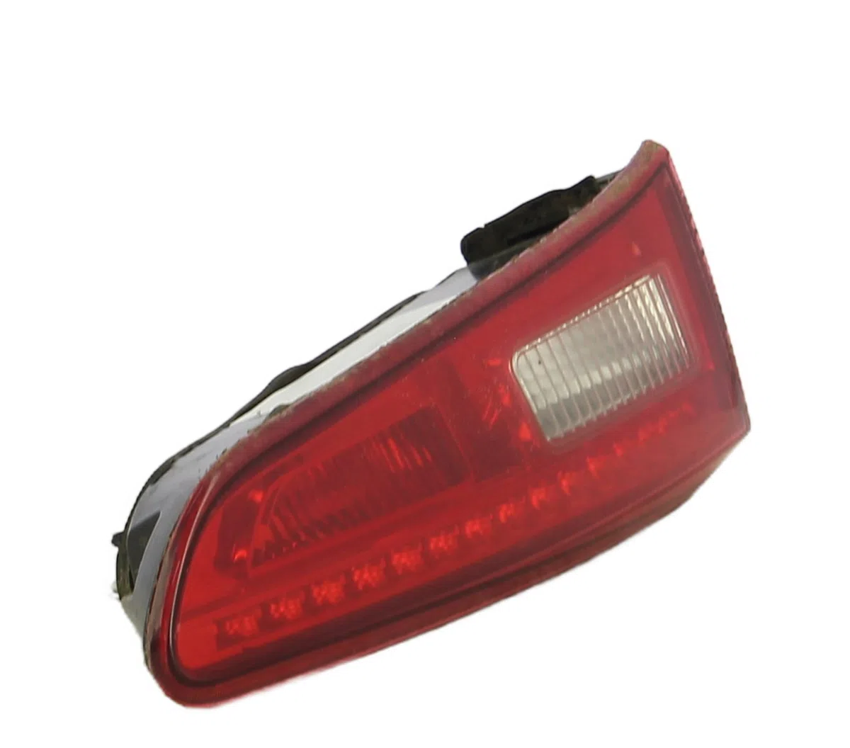 Feu arrière interieur gauche Alfa romeo GIULIETTA (940_) 1.6 jtdm (940fxd1a) (2010-2016) 5 portes occasion