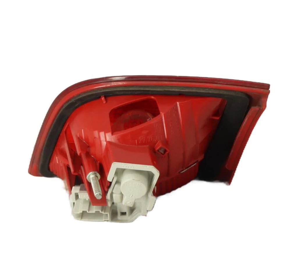 Feu arrière interieur gauche Audi A3 (8P1) 2.0 tdi quattro (2003-2008) occasion