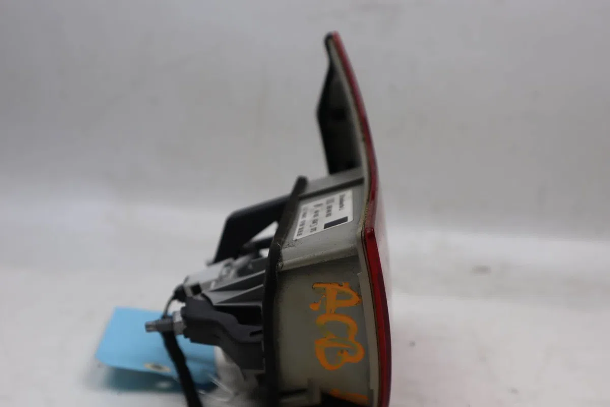 Feu arrière interieur gauche Audi A4 B7 Avant (8ED) 1.8 t (2004-2008) occasion