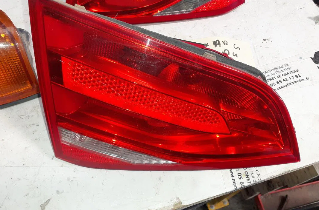Feu arrière interieur gauche Audi A4 B8 (8K2) 2.0 tdi (2007-2015) occasion