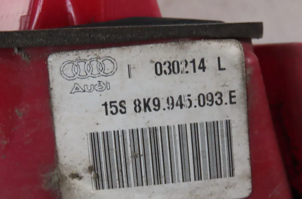 Feu arrière interieur gauche Audi A4 B8 Avant (8K5) 2.0 tdi (2008-2015) occasion