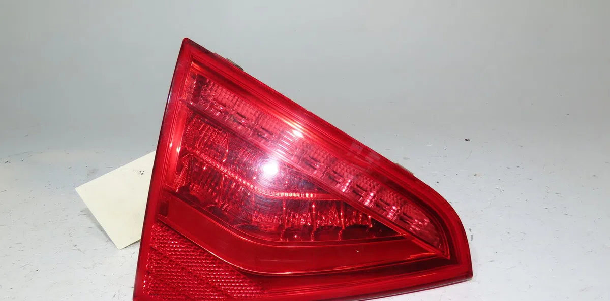 Feu arrière interieur gauche Audi A5 Décapotable (8F7) 2.0 tdi (2009-2012) occasion