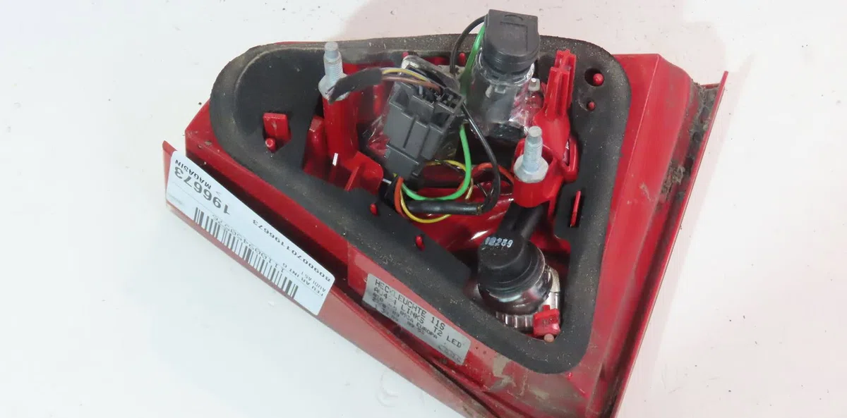 Feu arrière interieur gauche Audi A5 Décapotable (8F7) 2.0 tfsi quattro (2009-2017) occasion