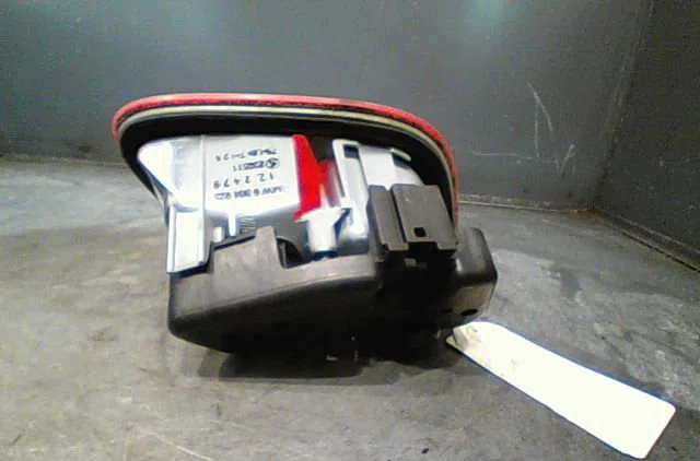 Feu arrière interieur gauche Bmw 3 (E46) 330 d (1999-2005) occasion