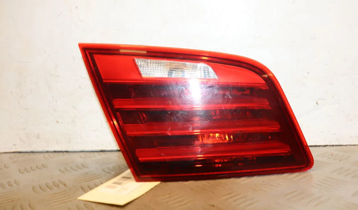 Feu arrière interieur gauche Bmw 5 (F10) 530 d xdrive (2011-2016) occasion