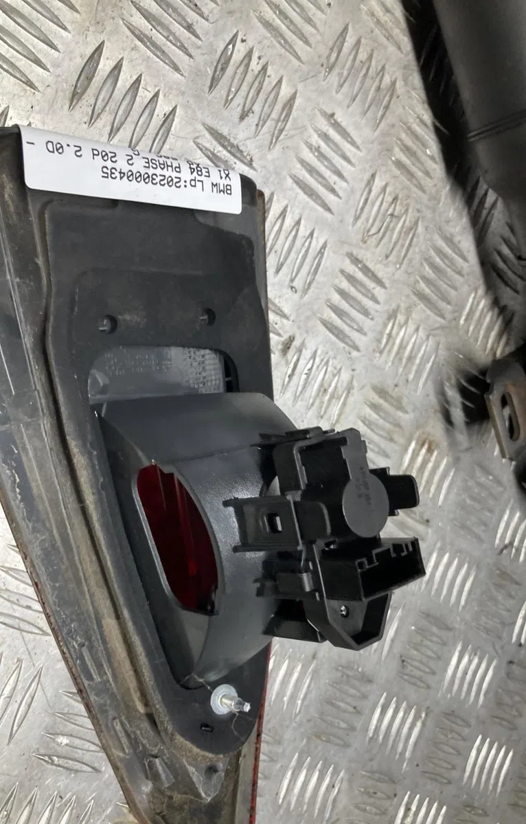 Feu arrière interieur gauche BMW X1 E84 PHASE 2 occasion