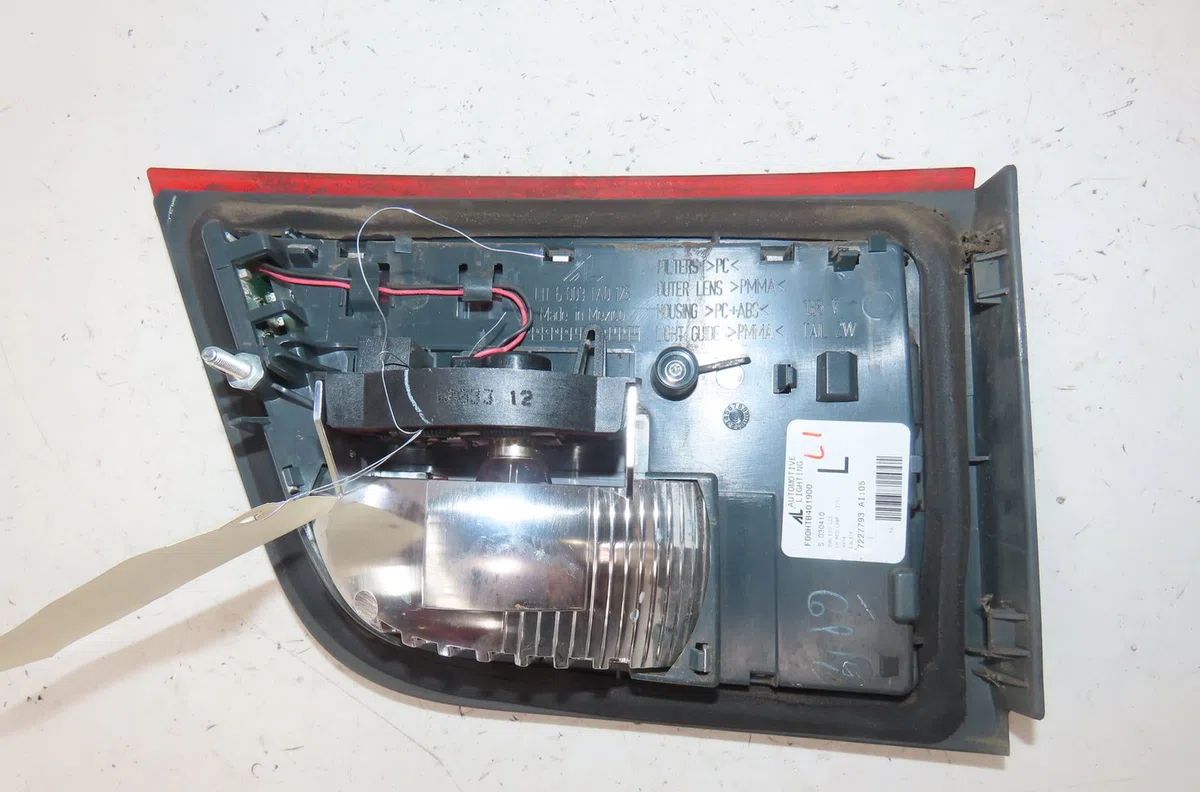 Feu arrière interieur gauche Bmw X5 (E70) Xdrive 30 d (2010-2013) occasion
