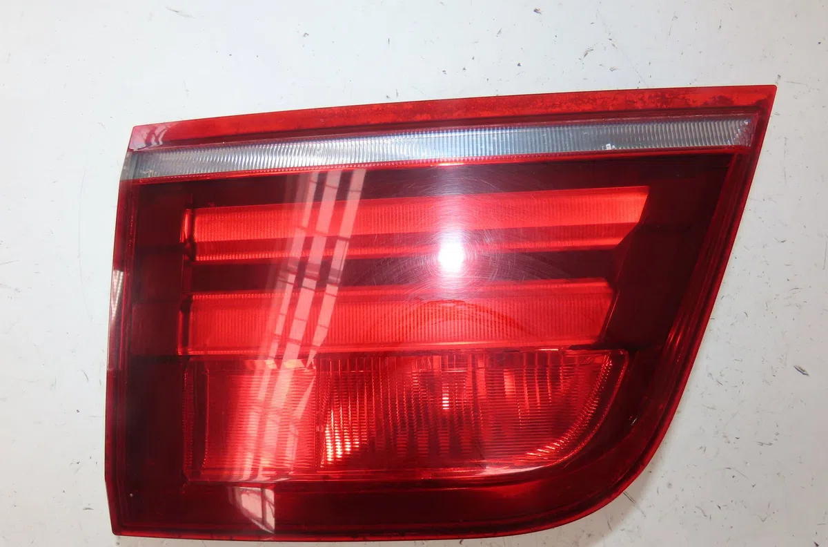 Feu arrière interieur gauche Bmw X5 (E70) Xdrive 30 d (2010-2013) occasion