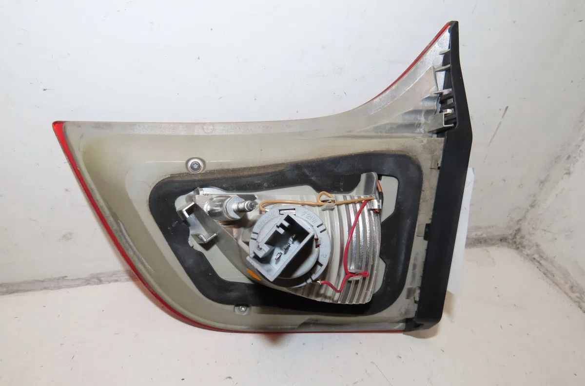 Feu arrière interieur gauche Bmw X6 (E71, E72) Xdrive 35 d (2008-2010) occasion