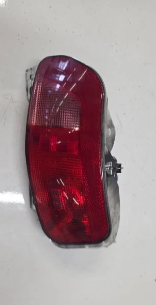 Feu arrière interieur gauche CITROEN C4 PICASSO 2 PHASE 1 occasion
