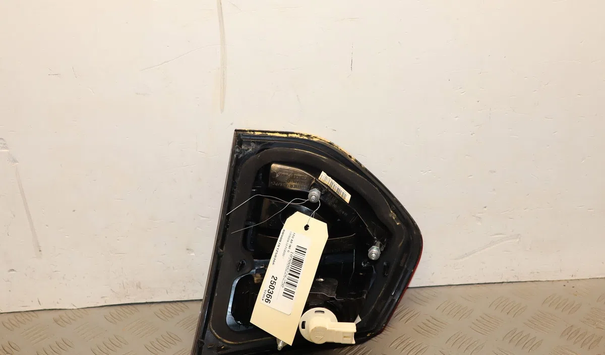 Feu arrière interieur gauche Citroen C4 PICASSO I Monospace (UD_) 1.6 hdi 110 (2010-2013) 5 portes occasion