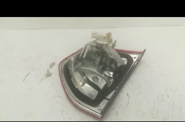 Feu arrière interieur gauche Citroen C4 PICASSO I Monospace (UD_) 2.0 hdi 138 (2006-2013) 5 portes occasion