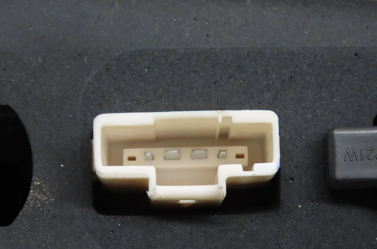 Feu arrière interieur gauche Citroen C5 II (RC_) 2.0 16v (rcrfjb, rcrfjc) (2004-2008) occasion